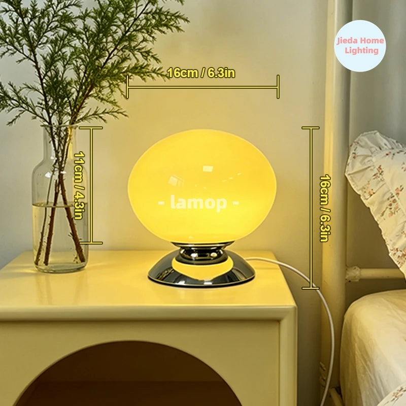 Gloss White Globe Shell Glass Table Lamp Italian Retro Bedside Lamp 3 Color Temperature Entrance Bedroom Homestay Decor Table