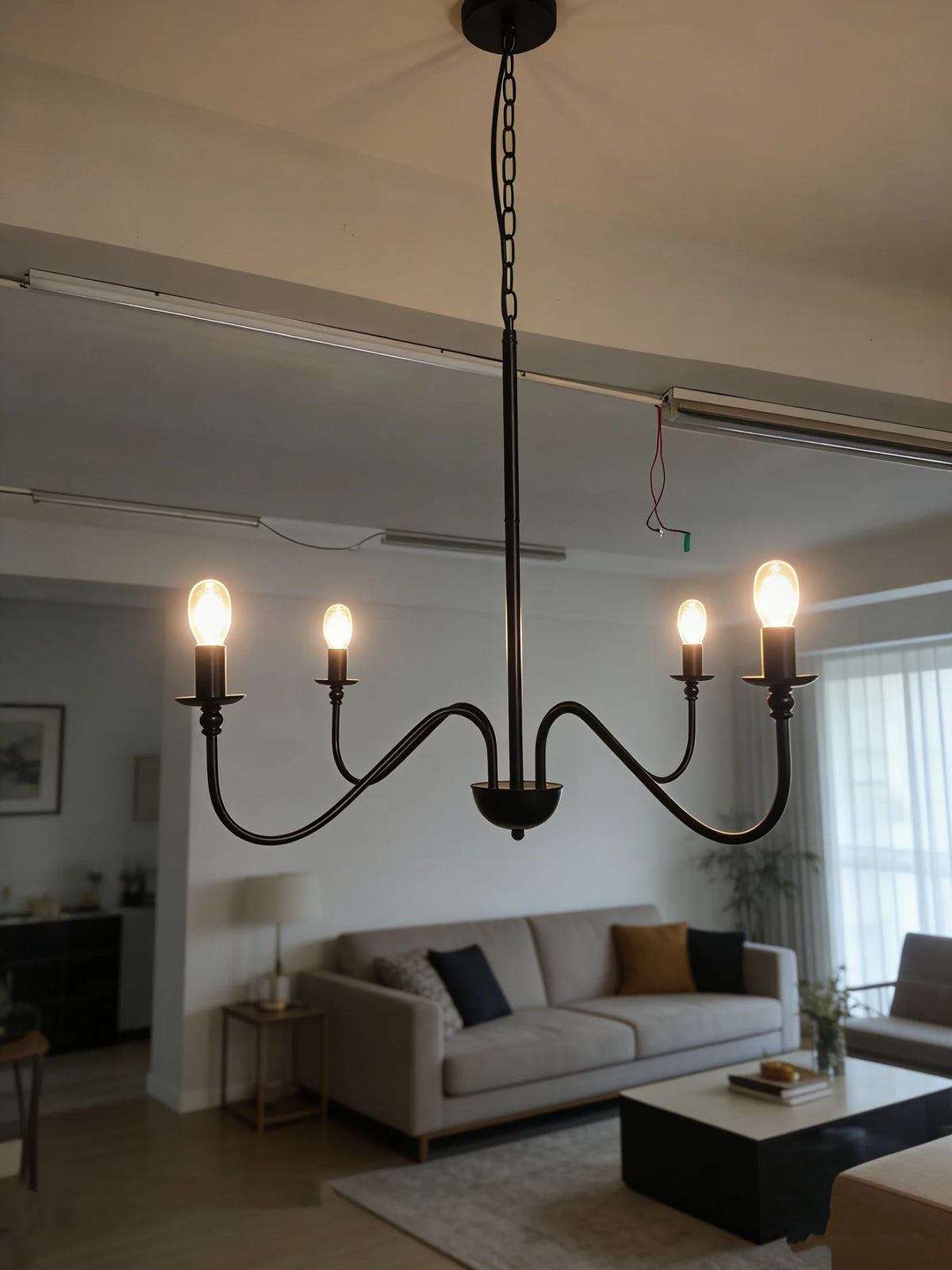 Simple Black/Gold Pendant Lights Vintage Candle Suspension Lamps for Living Room Bedroom Restaurant E14 Chandeliers Lighting