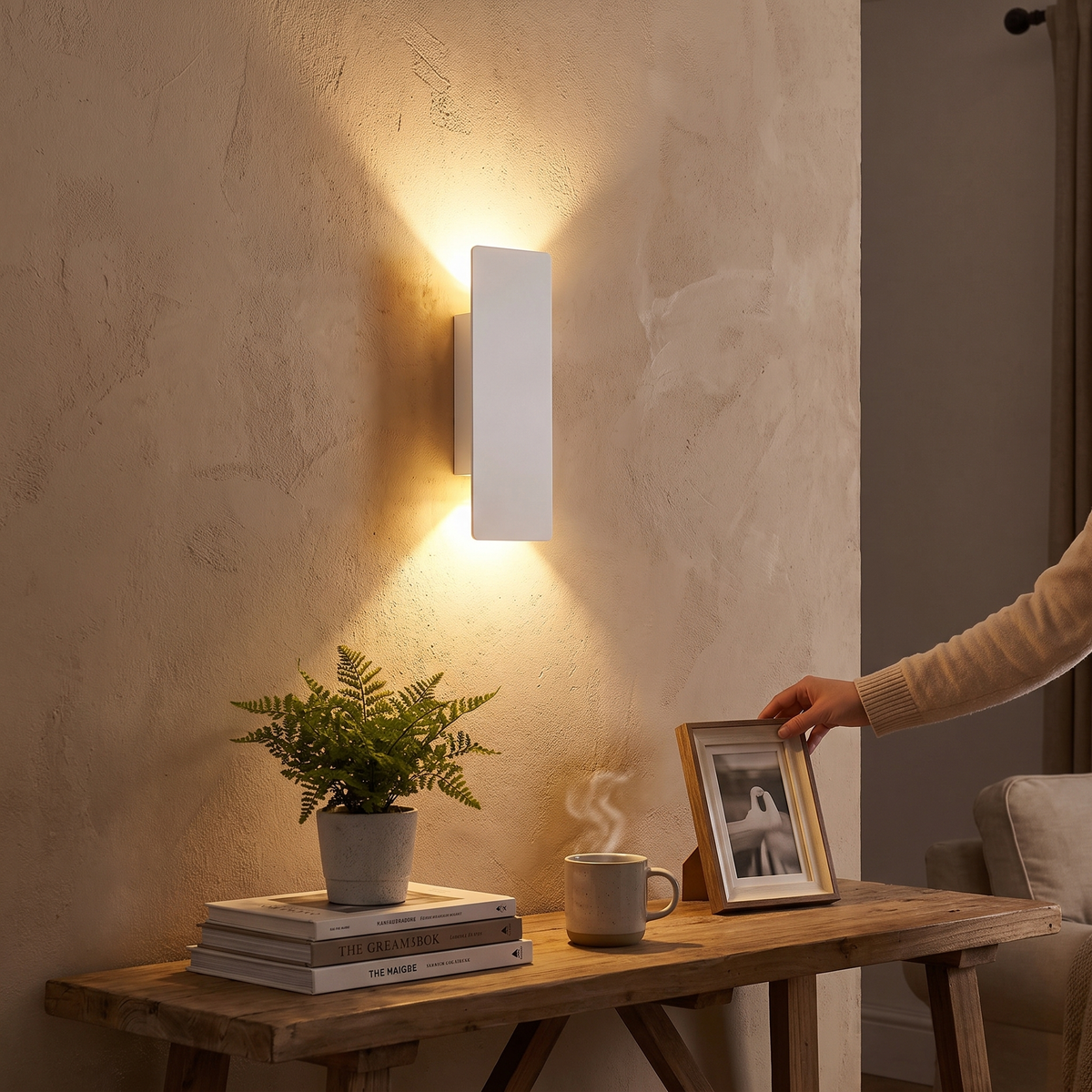 IP65 Outdoor Up Down Wall Lamp